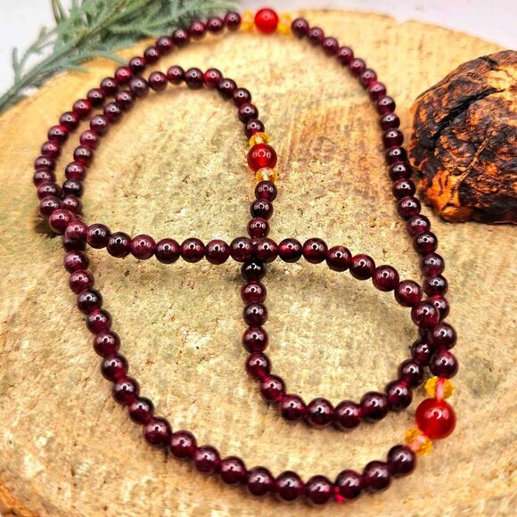 Nature Red Garnet & Agate Round Beads 18" Necklace - Picture 10 of 10